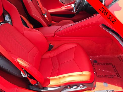 Used 2024 Chevrolet Corvette Z06 RWD image 18
