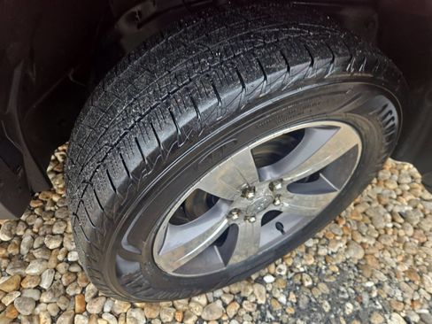 Used 2016 Jeep Patriot High Altitude image 11