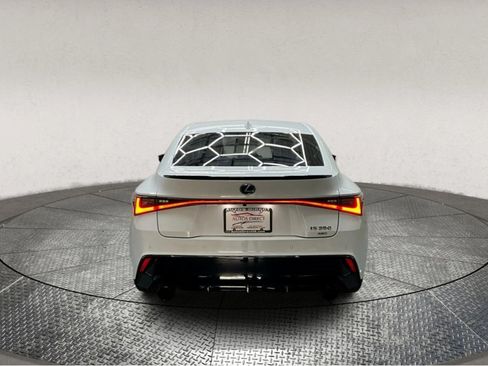 Used 2022 Lexus IS 350 F Sport image 7