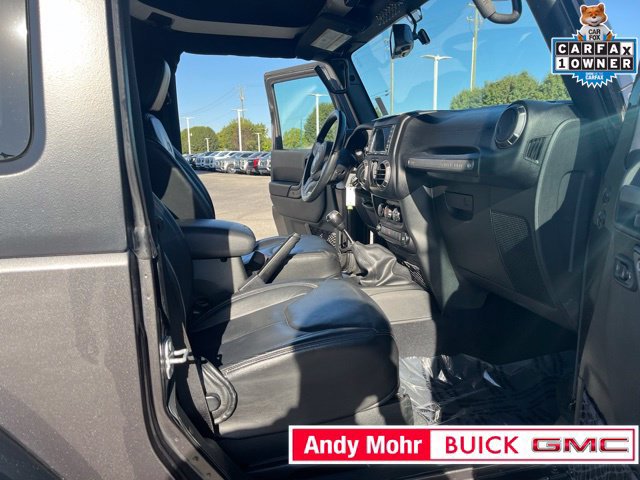 Used 2018 Jeep Wrangler Sport AWD/4WD image 29