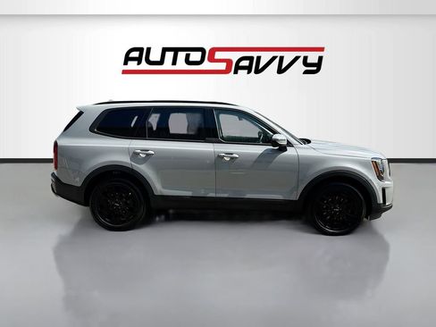 Used 2022 Kia Telluride SX w/ SX Prestige Package AWD/4WD image 8