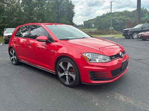 Used 2016 Volkswagen GTI S FWD image 3
