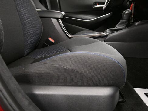 Used 2022 Toyota Corolla SE FWD image 24
