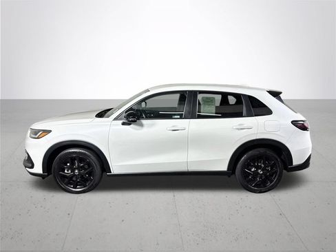 Used 2024 Honda HR-V Sport image 9