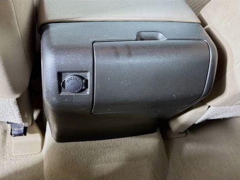 Used 2011 Toyota Tundra 2WD Double Cab w/ SR5 Pkg image 28