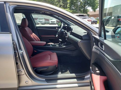 Used 2025 Kia K5 GT-Line w/ GT-Line Premium Package AWD/4WD image 19