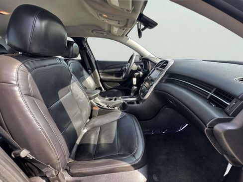 Used 2014 Chevrolet Malibu LTZ FWD image 18