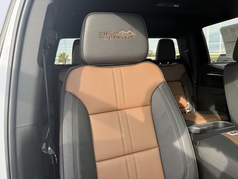 New 2026 Chevrolet Silverado 1500 High Country w/ High Country Premium Package image 44