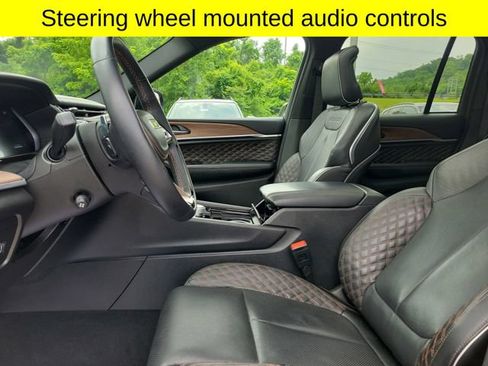 Certified 2023 Jeep Grand Cherokee Summit AWD/4WD image 24