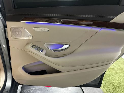 Used 2015 Mercedes-Benz S 550 4MATIC Sedan image 21