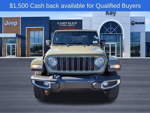 New 2026 Jeep Gladiator Sport AWD/4WD image 2