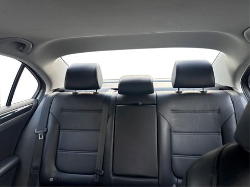 Used 2017 Volkswagen Jetta SEL image 18