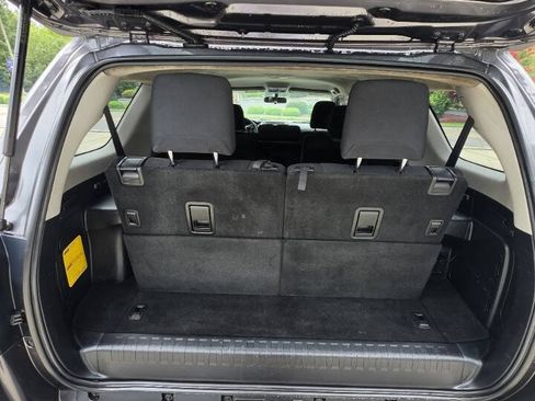 Used 2016 Toyota 4Runner SR5 RWD image 12
