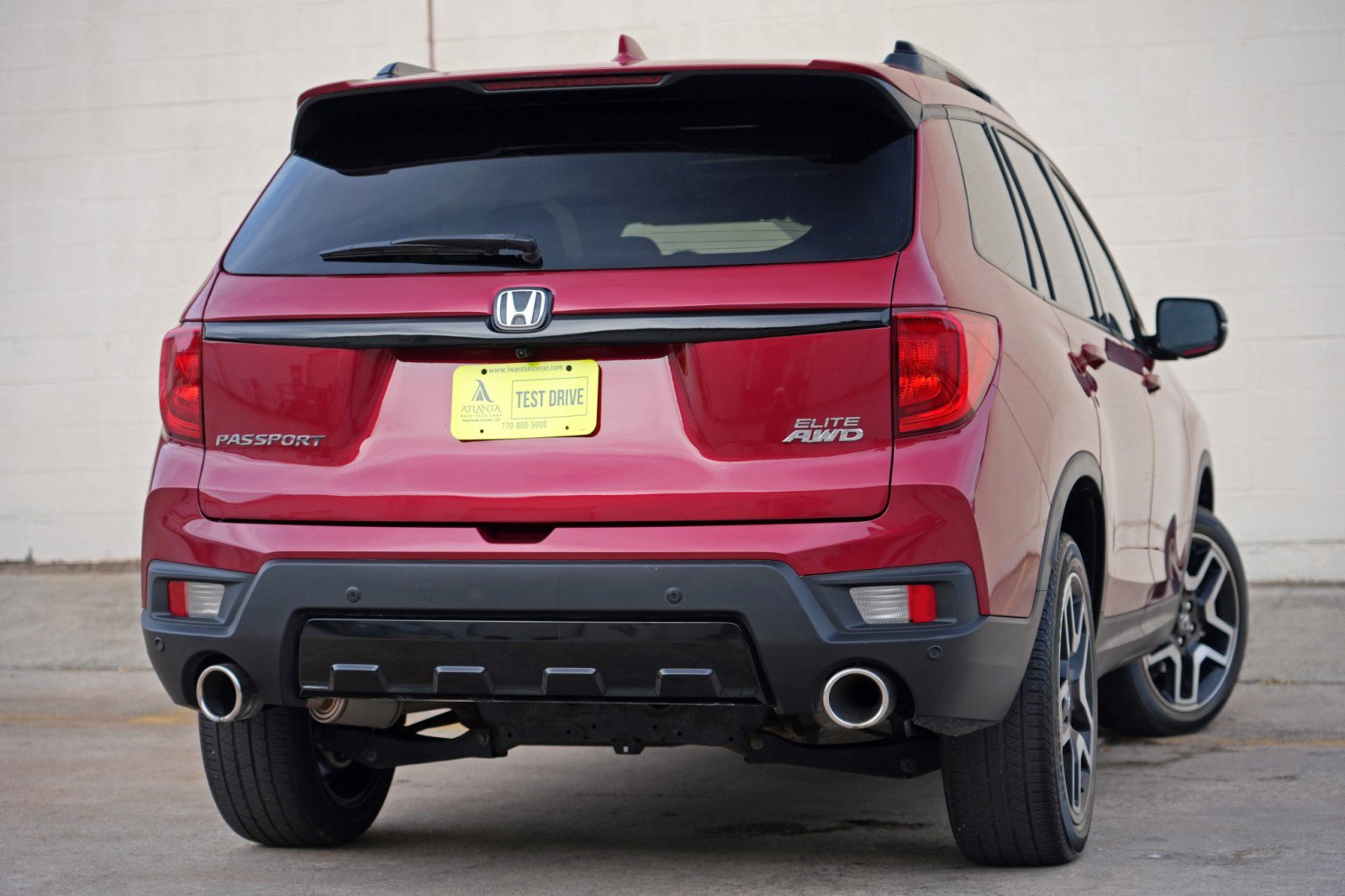 Used 2023 Honda Passport Elite image 4