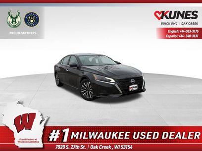 Used 2025 Nissan Altima 2.5 SV