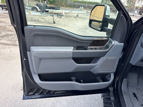 Certified 2021 Ford F150 Lariat w/ Max Trailer Tow Package RWD image 13