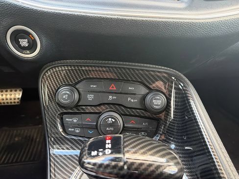 Used 2016 Dodge Challenger SXT Plus RWD image 16