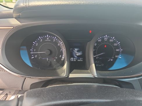 Used 2016 Toyota Avalon Touring FWD image 19
