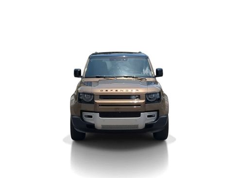 Certified 2025 Land Rover Defender 110 S AWD/4WD image 3