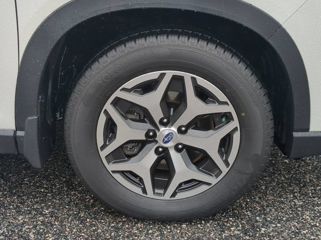Used 2020 Subaru Forester Premium AWD/4WD image 10