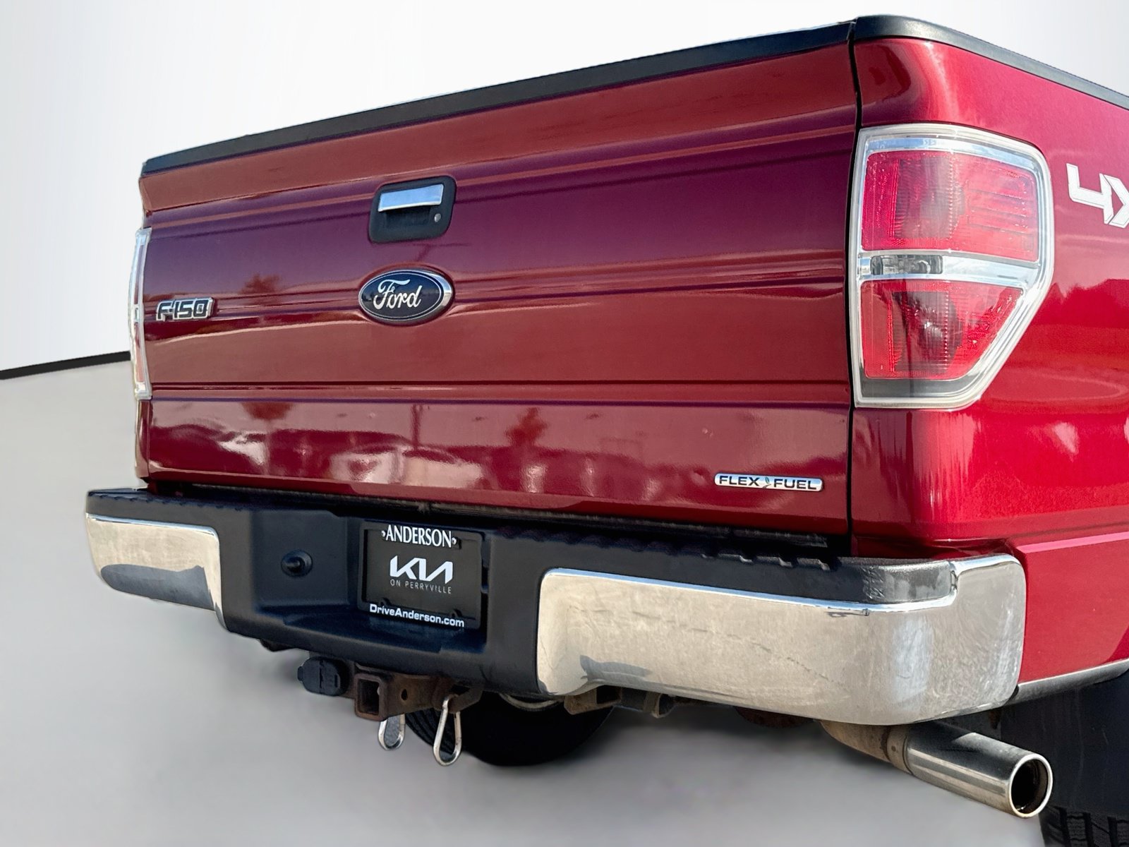 Used 2014 Ford F150 XLT w/ XLT Chrome Package AWD/4WD image 6