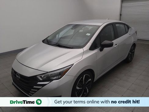 Used 2024 Nissan Versa SR FWD image 1
