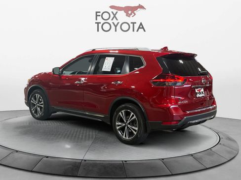 Used 2018 Nissan Rogue SL FWD image 4
