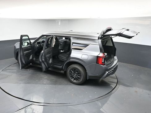 New 2026 Nissan Armada SV image 42