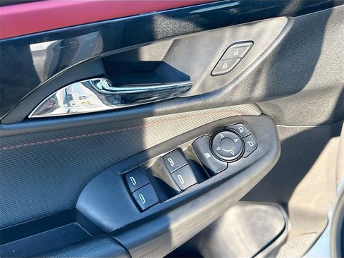 Used 2025 Chevrolet TrailBlazer RS image 17