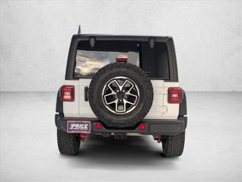 Used 2024 Jeep Wrangler Rubicon image 6