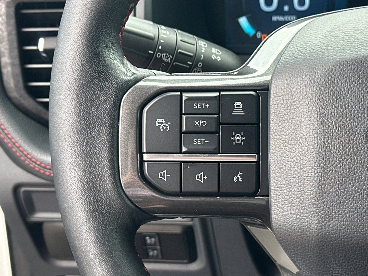 Certified 2024 Ford Expedition Limited RWD image 27