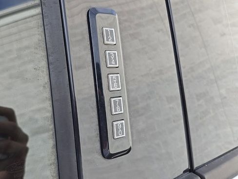 Used 2017 Ford F350 Lariat w/ Lariat Ultimate Package image 15