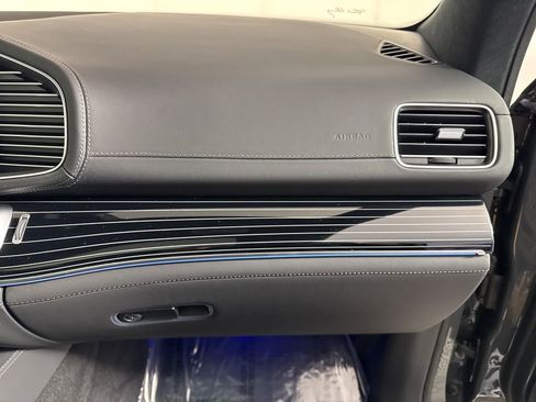 New 2026 Mercedes-Benz GLS 63 AMG 4MATIC image 10