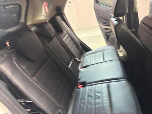 Used 2020 Ford EcoSport Titanium AWD/4WD image 22