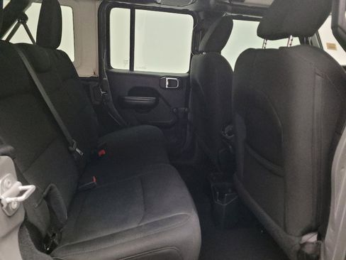 Used 2020 Jeep Wrangler Unlimited Sport AWD/4WD image 19