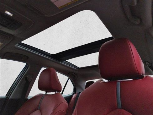 Used 2018 Toyota Camry XSE w/ Audio Package image 15