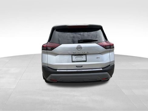 Used 2023 Nissan Rogue SV image 7