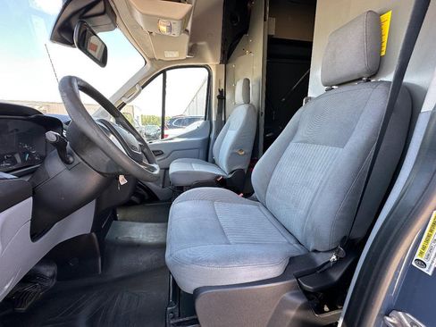 Used 2021 Mercedes-Benz Sprinter 2500 w/ Driver Convenience Package image 21