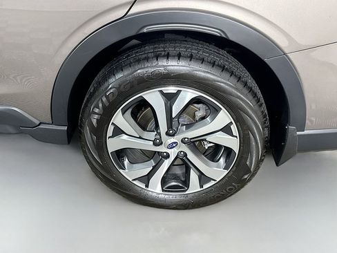 Certified 2022 Subaru Outback Limited w/ Popular Package #2 image 39