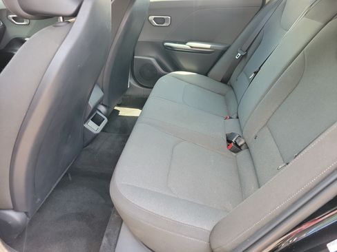 Used 2025 Kia K4 FWD image 7