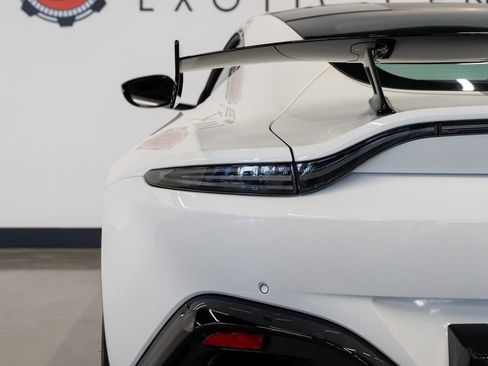 Used 2023 Aston Martin V8 Vantage F1 Edition image 20