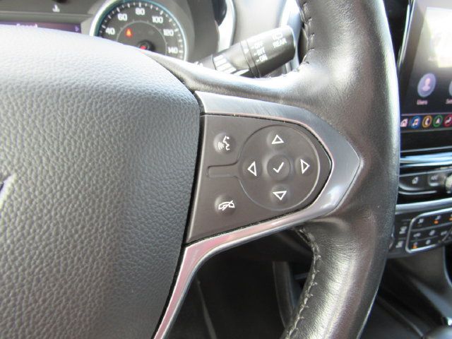 Used 2022 Chevrolet Traverse LT w/ LT Premium Package AWD/4WD image 18