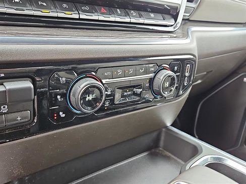 Used 2023 Chevrolet Silverado 1500 LTZ w/ Z71 Off-Road Package image 19