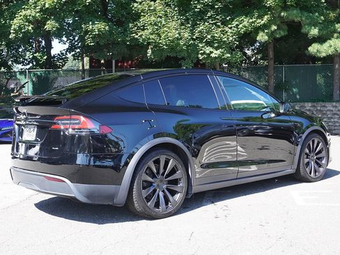 Used 2022 Tesla Model X Plaid AWD/4WD image 10