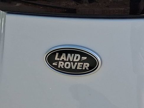 Used 2022 Land Rover Range Rover Velar R-Dynamic S AWD/4WD image 34