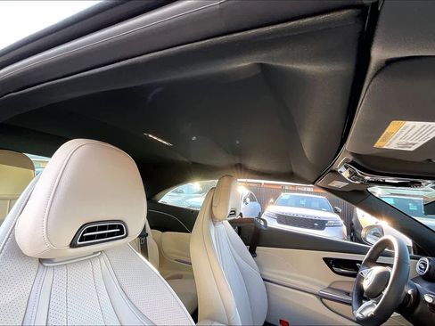 Used 2025 Mercedes-Benz CLE 300 4MATIC Cabriolet image 24