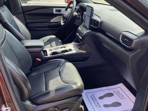Used 2020 Ford Explorer ST w/ ST Street Pack image 33