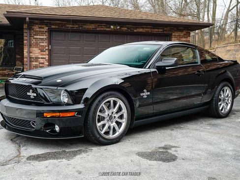 Used 2008 Ford Mustang Shelby GT500 RWD image 14