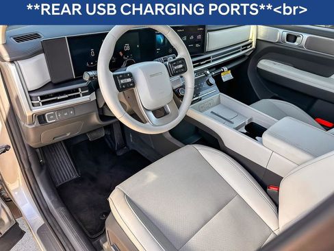 Used 2025 Hyundai Santa Fe SEL image 14