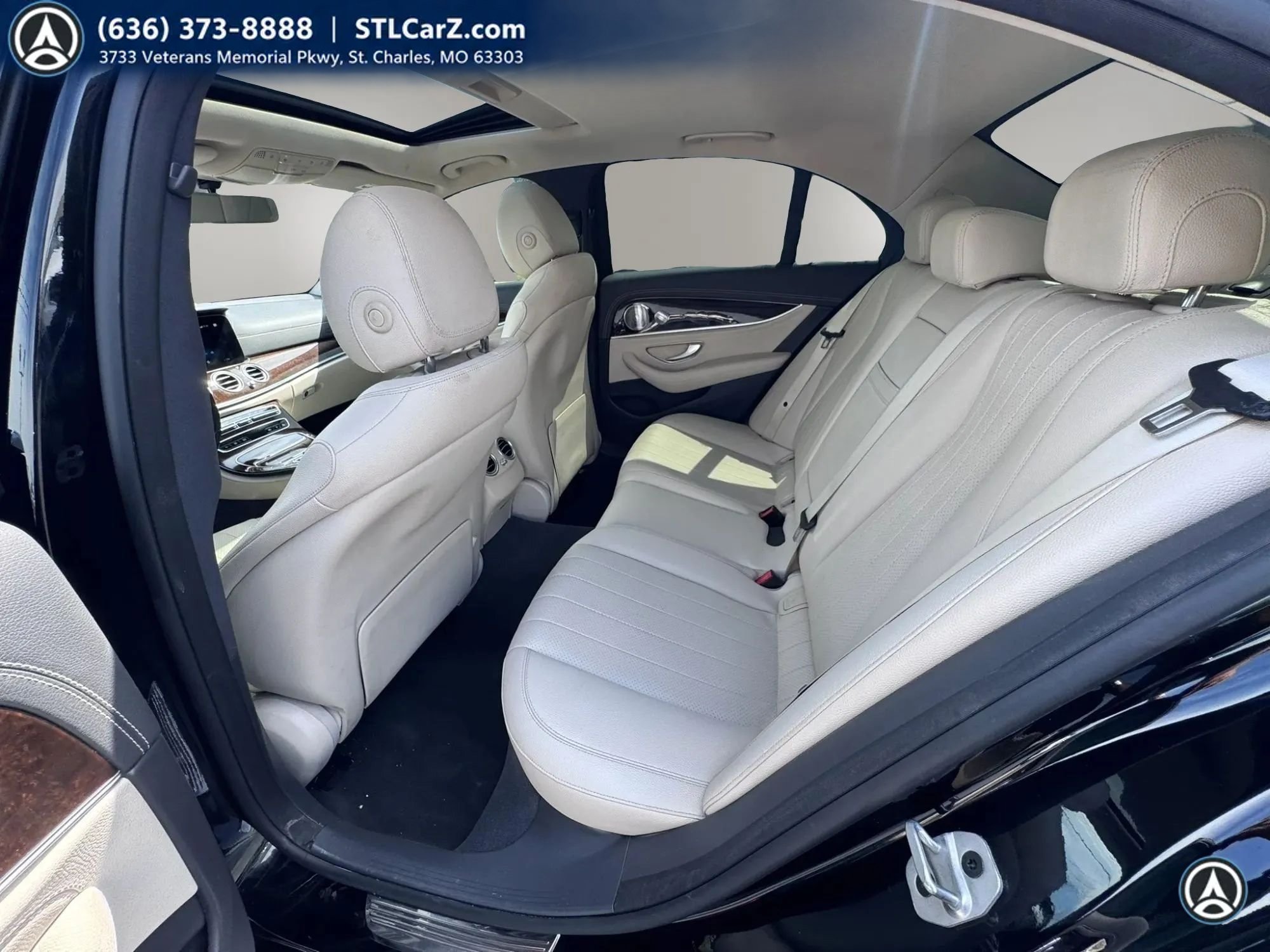 Used 2021 Mercedes-Benz E 350 Sedan w/ Premium Package image 11
